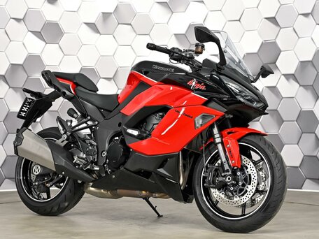 2024 Kawasaki Ninja 1000 SX, красный, 1399000 рублей, вид 1
