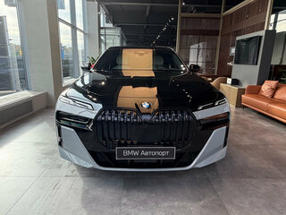 2023 BMW 7 серии 760i xDrive VII (G70), серый, 15900000 рублей, вид 2