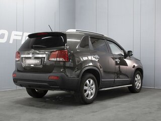 2010 Kia Sorento II, коричневый, 1380000 рублей, вид 2
