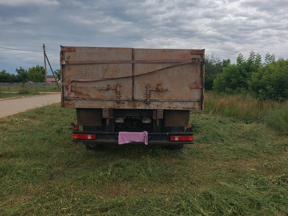 2004 СЗАП 93272, серый, 300000 рублей - вид 9