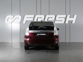 2014 Toyota Prius PHV ZVW35 III Рестайлинг (XW30), красный, 1744000 рублей, вид 4