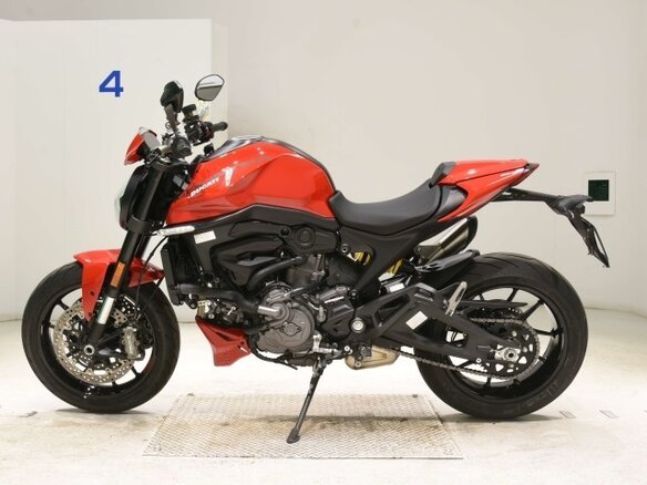 2023 Ducati Monster 937, красный, 1018000 рублей