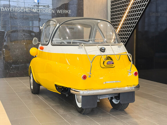 1956 BMW Isetta, жёлтый - вид 13