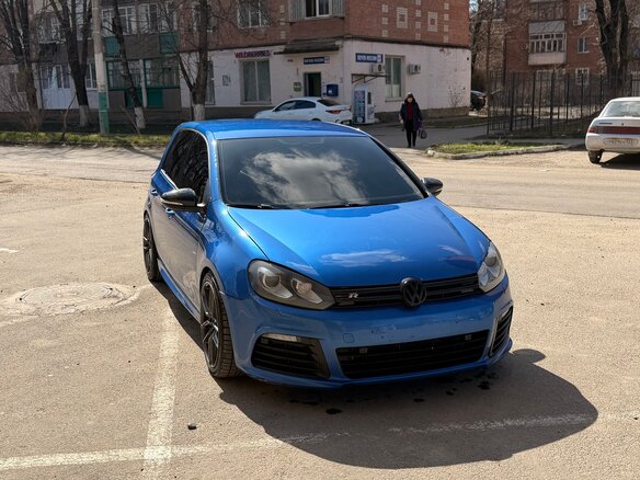 2012 Volkswagen Golf R VI, синий, 1570000 рублей - вид 6