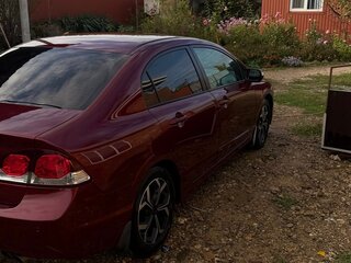 2011 Honda Civic VIII Рестайлинг, красный, 850000 рублей, вид 5
