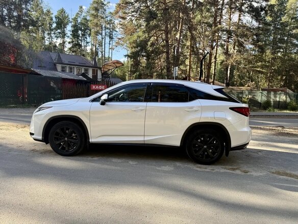 2018 Lexus RX 300 IV, белый, 3600000 рублей - вид 7