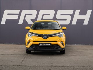 2018 Toyota C-HR I, жёлтый, 2069000 рублей, вид 3