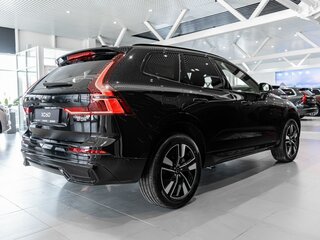 2025 Volvo XC60 II Рестайлинг 2, чёрный, 7550000 рублей, вид 5