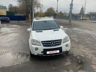 2010 Mercedes-Benz M-Класс AMG 63 AMG II (W164) Рестайлинг, белый, 2100000 рублей, вид 1