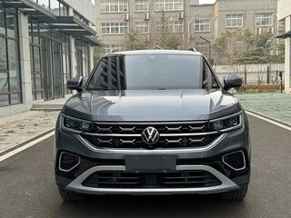 2023 Volkswagen Tayron I Рестайлинг, серый, 2246002 рублей, вид 2