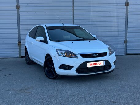 2008 Ford Focus II Рестайлинг, белый, 435000 рублей, вид 4