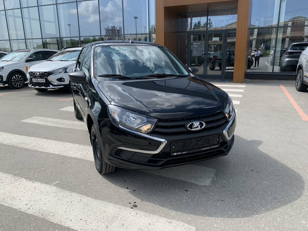Открыть фотографии: Lada (ВАЗ) Granta I Рестайлинг