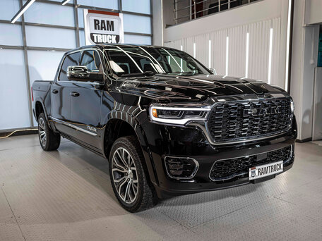 2026 Ram 1500 Crew Cab V Рестайлинг, чёрный, 11485801 рублей, вид 4