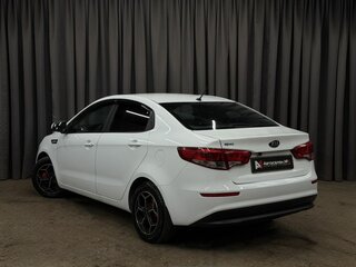 2016 Kia Rio III Рестайлинг, белый, 759999 рублей, вид 3