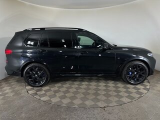 2022 BMW X7 40d I (G07), синий, 7500000 рублей, вид 4