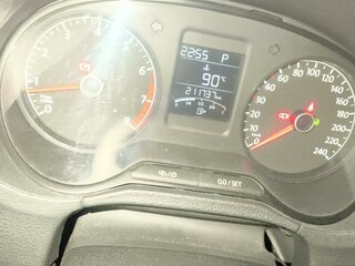 2019 Volkswagen Polo V Рестайлинг, белый, 660600 рублей, вид 5