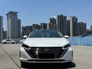 2023 Nissan Altima VI (L34) Рестайлинг, белый, 2166000 рублей, вид 5
