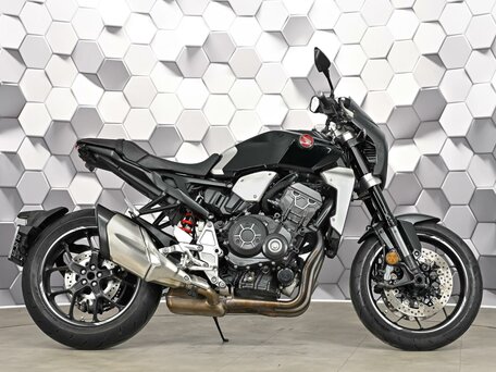 2018 Honda CB 1000R, чёрный, 975000 рублей, вид 3