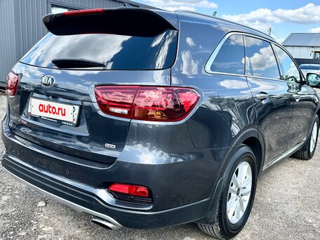 2018 Kia Sorento III Prime Рестайлинг, серый, 2449000 рублей, вид 4