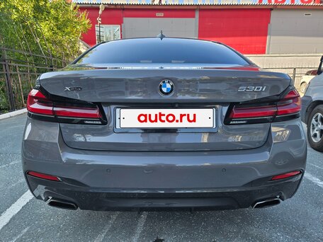 2020 BMW 5 серии 530i xDrive VII (G30/G31/G38) Рестайлинг, серый, 5400000 рублей, вид 3