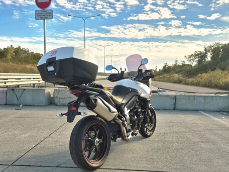 2014 Triumph Tiger 1050, белый, 840000 рублей, вид 1