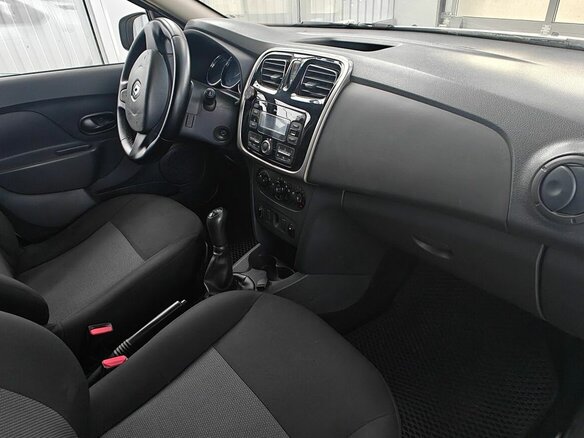 2016 Renault Logan II, белый, 399000 рублей - вид 11