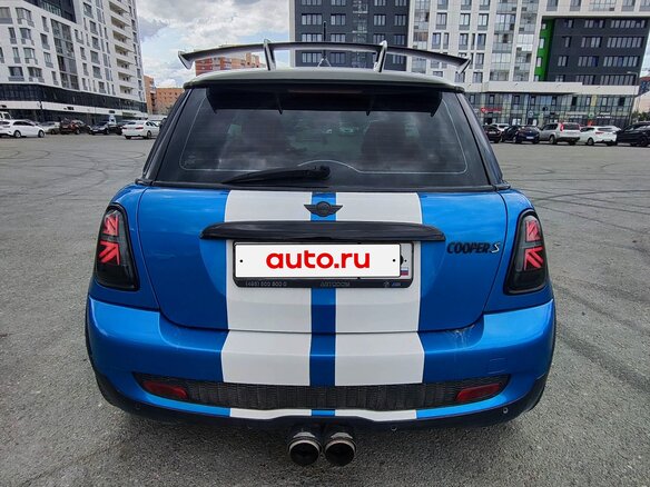2007 Mini Hatch Cooper S II (R56), синий, 1050000 рублей - вид 4