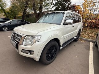 2019 Mitsubishi Pajero IV Рестайлинг 2, белый, 3800000 рублей, вид 3