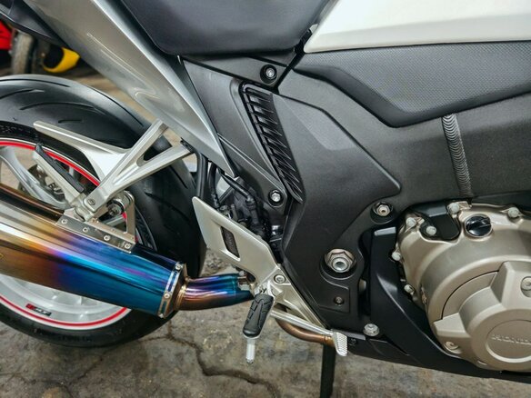 2012 Honda VFR 1200, белый, 860000 рублей - вид 19