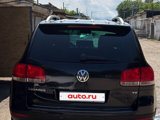 2005 Volkswagen Touareg I, чёрный, 830000 рублей, вид 3