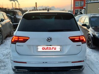 2019 Volkswagen Tiguan II, белый, 3850000 рублей, вид 3