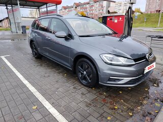 2020 Volkswagen Golf VII Рестайлинг, серый, 1350000 рублей, вид 2