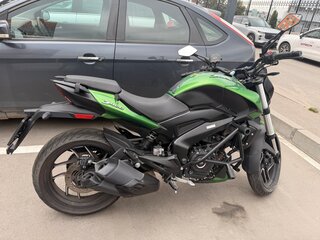 2021 Bajaj Dominar 400, зелёный, 315000 рублей, вид 3