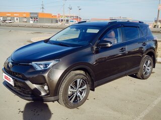 2018 Toyota RAV4 IV (XA40) Рестайлинг, коричневый, 2590000 рублей, вид 2