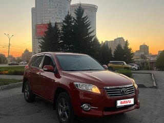 2011 Toyota RAV4 III (XA30) Рестайлинг, красный, 1650000 рублей, вид 4