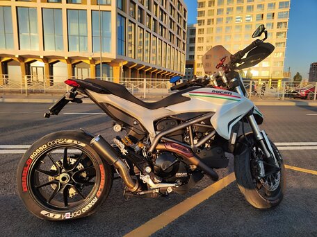 2013 Ducati Hyperstrada, белый, 800000 рублей, вид 2