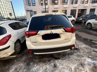 2016 Mitsubishi Outlander III Рестайлинг 2, белый, 1650000 рублей, вид 4