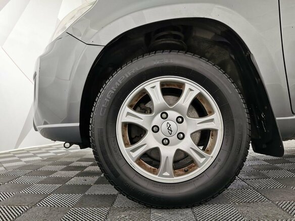2014 Chery Tiggo (T11) I Рестайлинг (FL), серый - вид 8