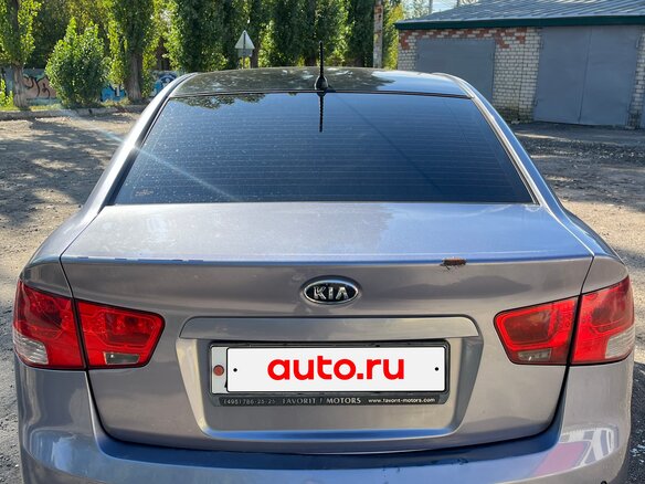 2009 Kia Cerato 5-speed II, серый, 410000 рублей - вид 5