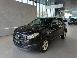 2010 Nissan Qashqai I Рестайлинг, чёрный, 899000 рублей, вид 3