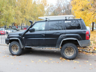 2008 Nissan Patrol V (Y61) Рестайлинг, чёрный, 2000000 рублей, вид 4