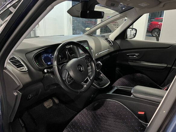 2018 Renault Scenic Grand IV, синий, 1550000 рублей - вид 18