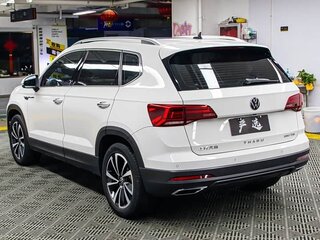 2022 Volkswagen Tharu I, белый, 1520000 рублей, вид 4