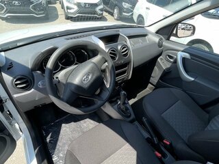 2026 Lada (ВАЗ) Largus I Рестайлинг, белый, 1647000 рублей, вид 3