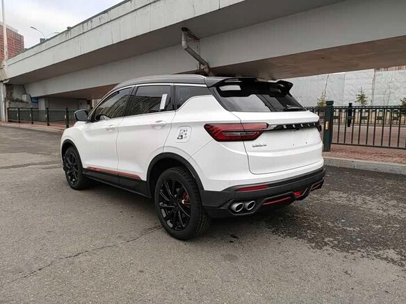 2023 Geely Binyue I Рестайлинг, белый, 1278800 рублей - вид 1
