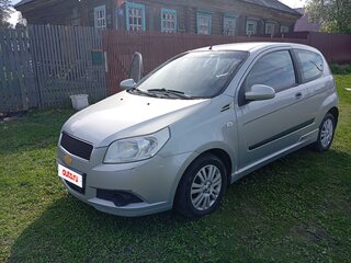2009 Chevrolet Aveo I Рестайлинг, серебристый, 550000 рублей, вид 1