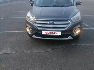 2017 Ford Kuga II Рестайлинг, серый, 1300000 рублей, вид 2