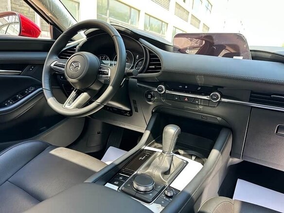 2026 Mazda 3 Axela IV (BP), красный, 2645000 рублей - вид 7