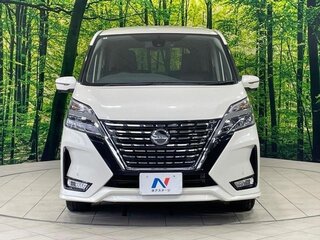 2022 Nissan Serena S-Hybrid V (C27) Рестайлинг, белый, 1616555 рублей, вид 3