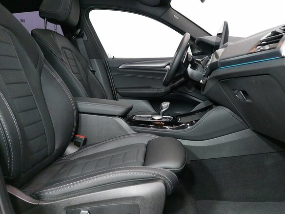 2025 BMW X4 20i II (G02) Рестайлинг, белый, 8150000 рублей - вид 19